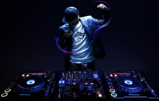 Descubre tu Talento como DJ: Apps para Mezclar Música