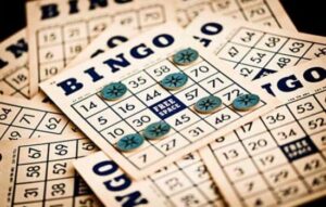 La Emoción del Bingo Competitivo con Apps